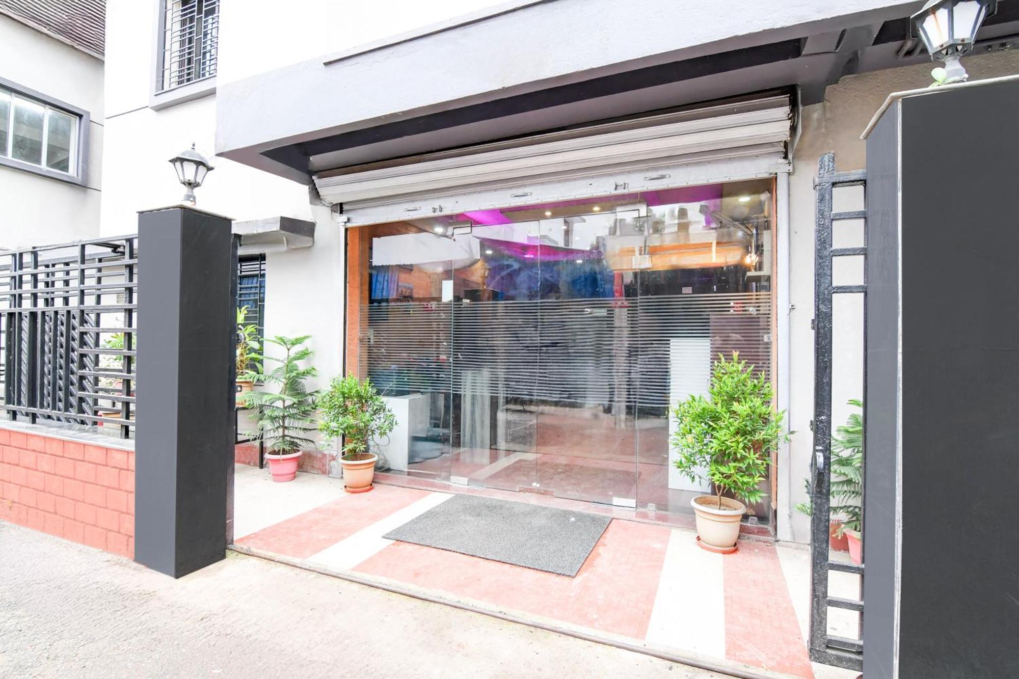 Super Collection O Behala Hotel Bhasa Exterior foto